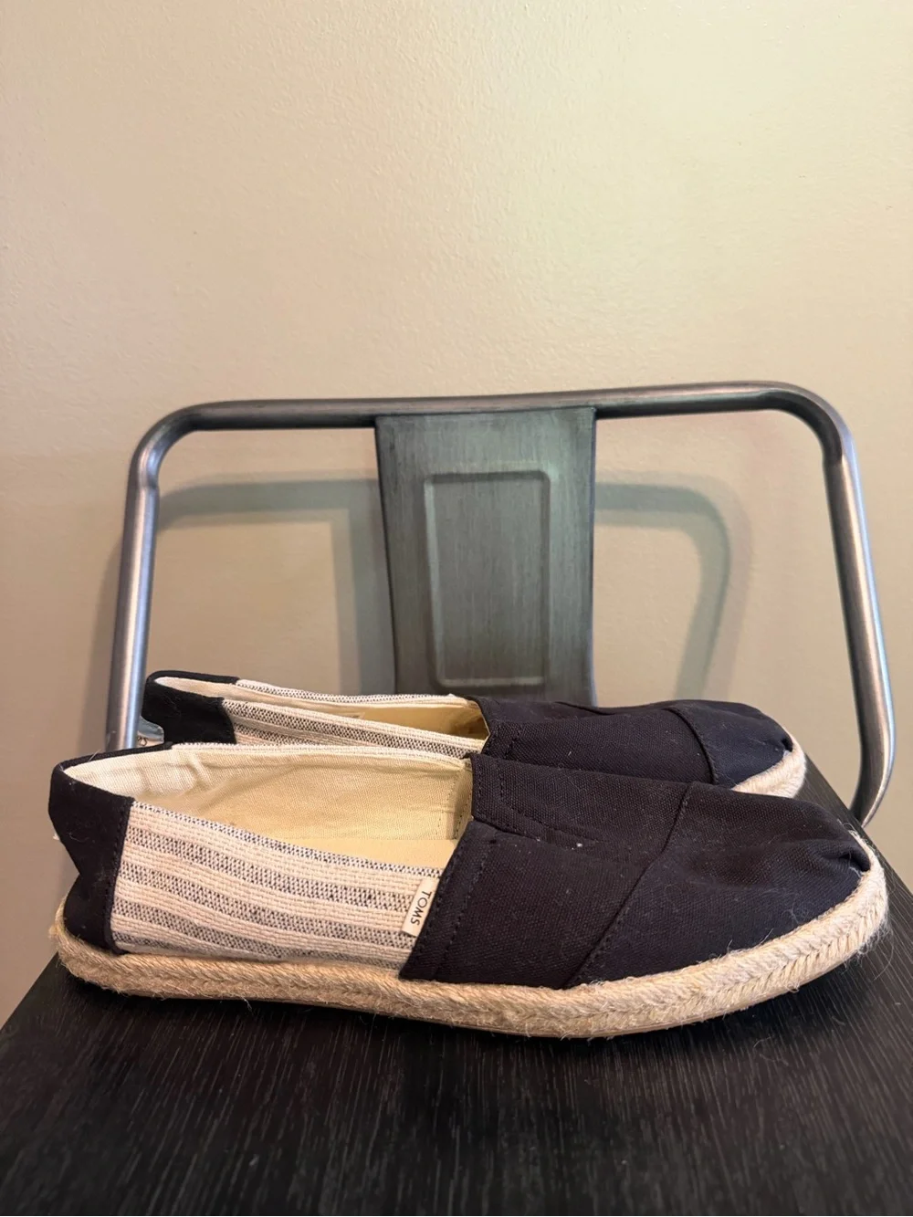 TOMS Alpargata Black Canvas Espadrille Slip-On Flats Women's Size 9